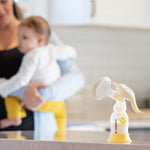 Medela- Pompë gjiri manuale Harmony