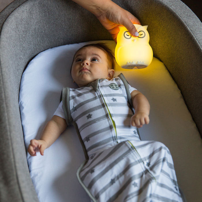 Bb luv - The Portable Baby Night Light ( Buf ndricues )